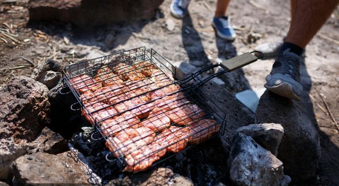 步人登山喜欢带着活鸡？pg模拟器电脑版为何徒(图7)